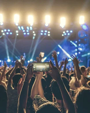 Live concert by Perreoland